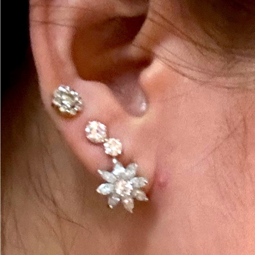 14k diamond earings - Picture 3 of 3